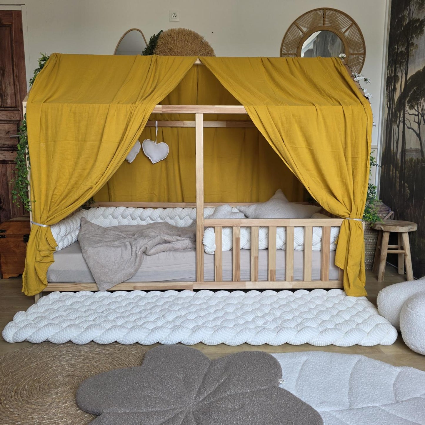 Ciel de lit cabane modèle A moutarde
