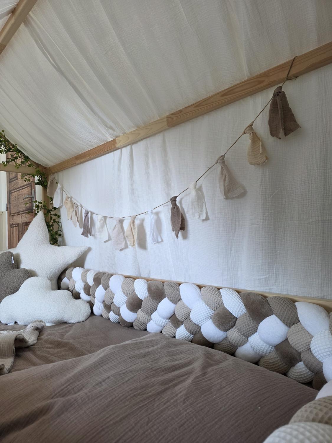 Guirlande jute et pompons - Sur mesure