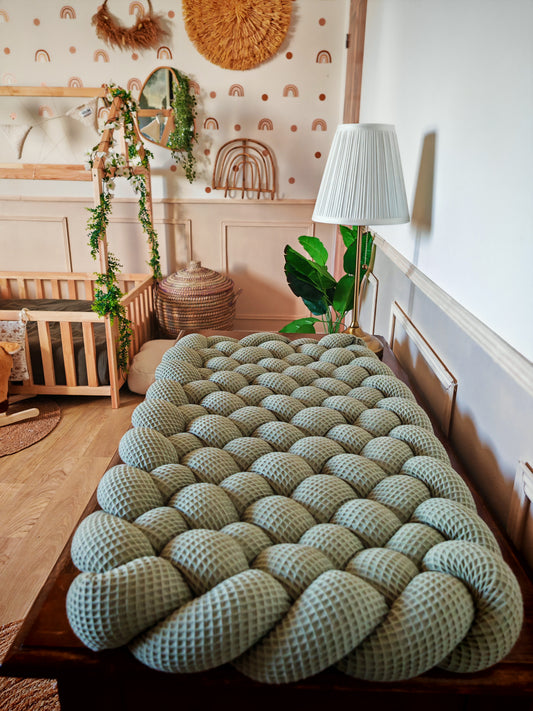 Tapis à langer tressé olive