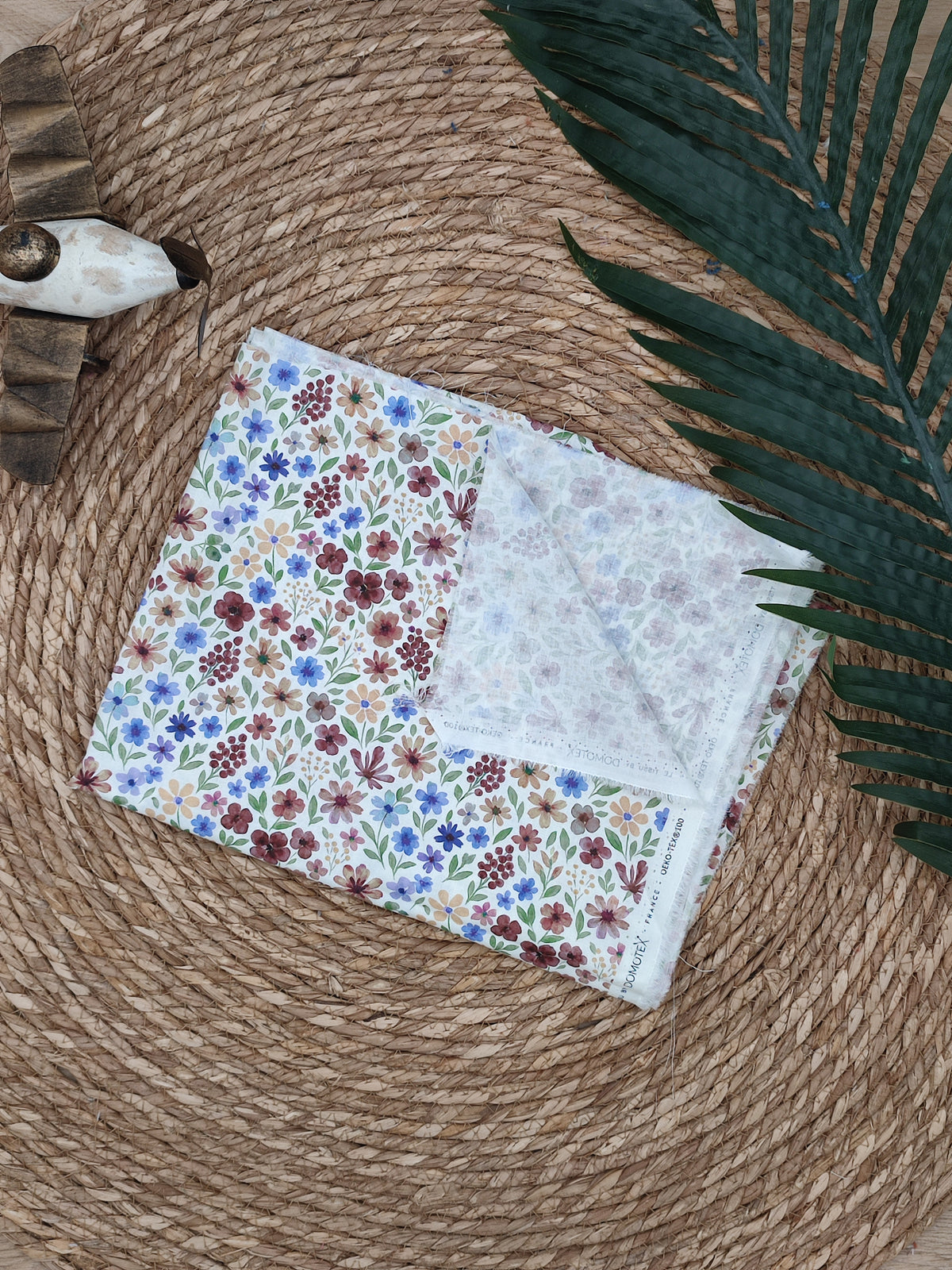 Tissu en coton - Popeline de coton - Motif Bleuet
