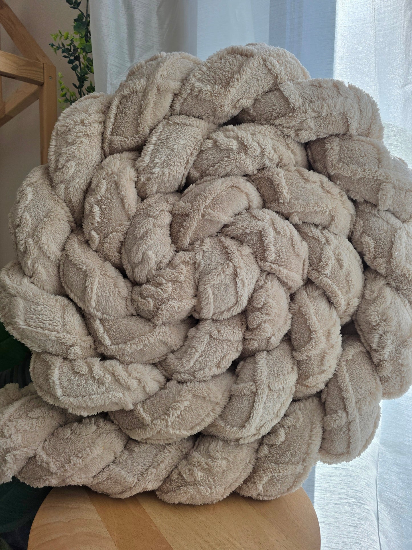 Tresse de lit 3 brins 360cm fourrure torsadé beige déstockage