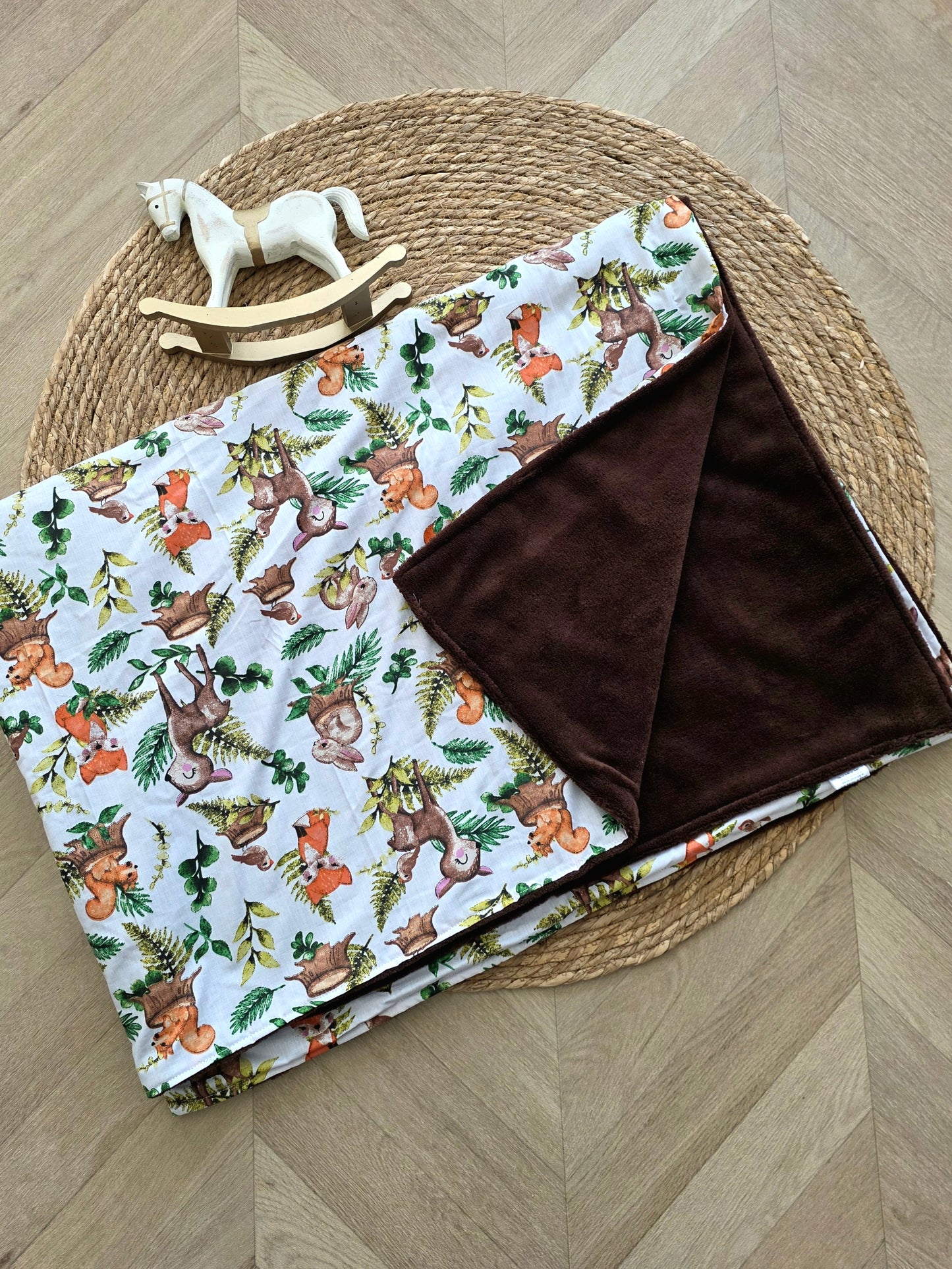 Couverture 100x140cm fine écureuil et doudou chocolat