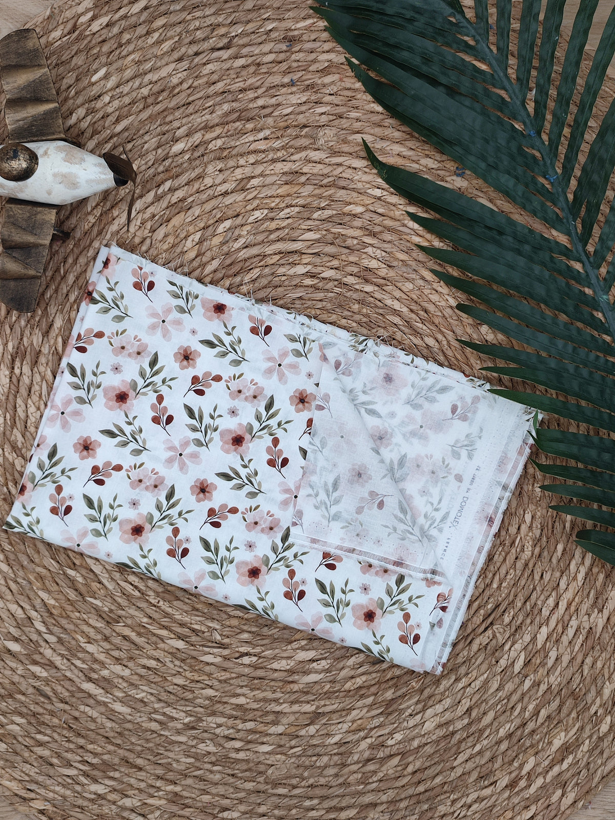 Tissu en coton - Popeline de coton - Motif Zada