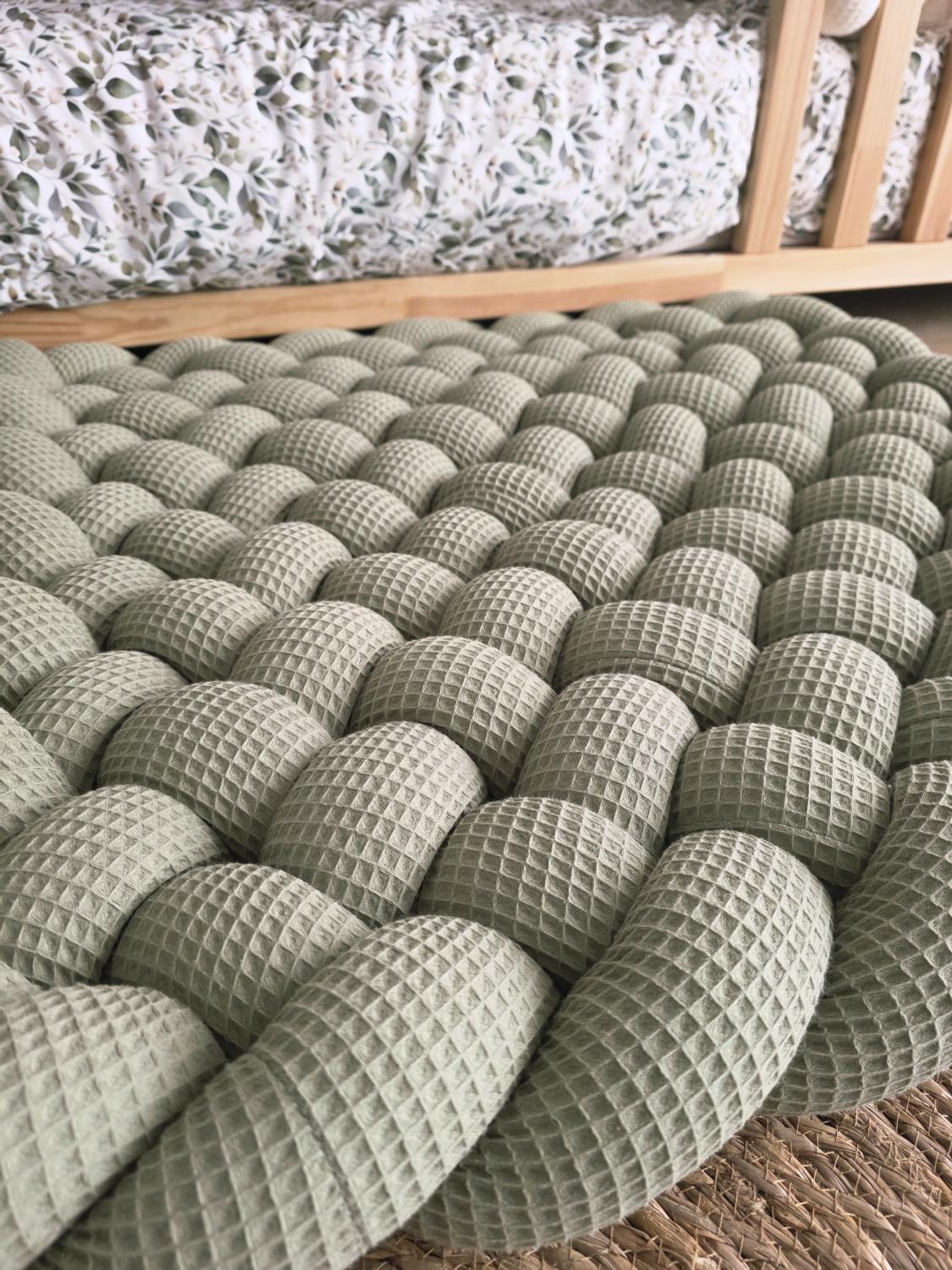 Tapis tressé 70x70cm olive