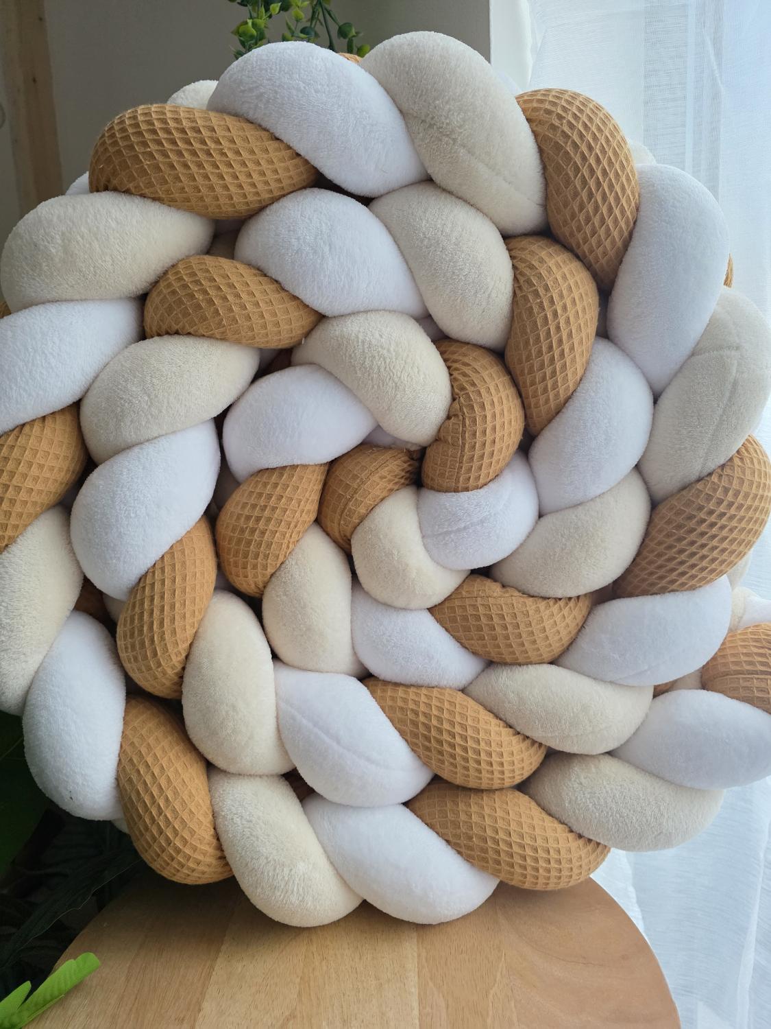 Tresse de lit 3 brins camel doudou blanc et beige 3,6m