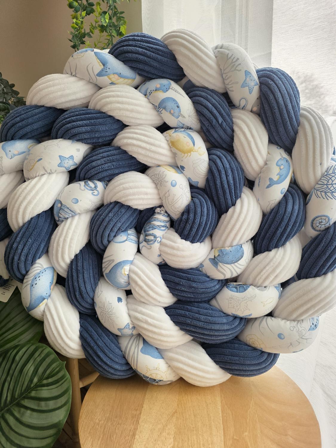 Tresse de lit 3 brins côtelé blanc bleu et hippocampe 4.6m