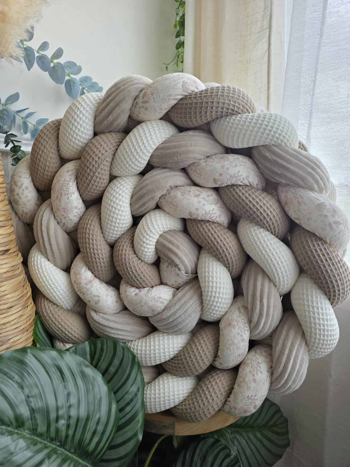 Tresse de lit 4 brins écru café cotelé beige et fleurs pâles 4,2m