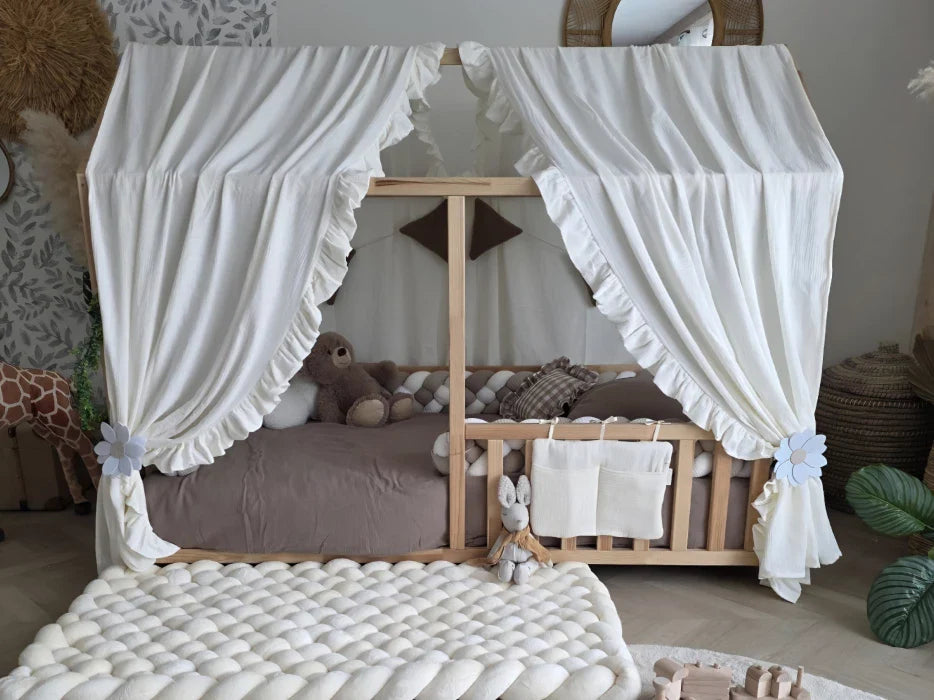 Ciels de lit cabane et moustiquaires sur mesure