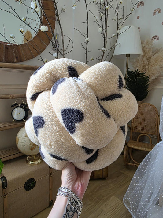 Balle noeud S teddy beige à cœurs
