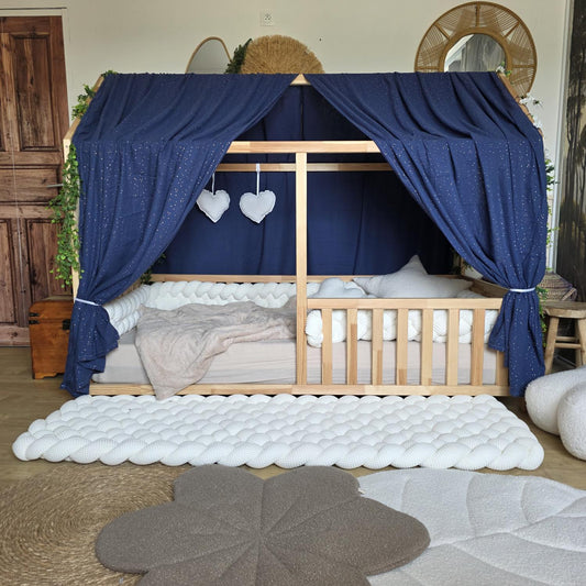 Ciel de lit cabane modèle A bleu prince a pois dorés