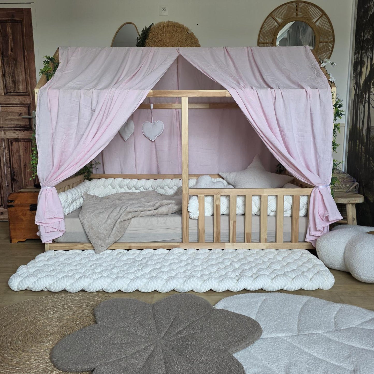 Ciel de lit cabane modèle A rose