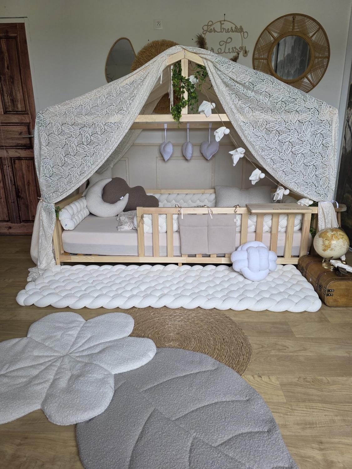 Ciel de lit cabane modèle B Double crème et dentelle