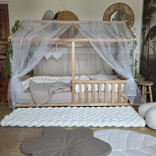 Ciel de lit cabane modèle A blanc plumetis