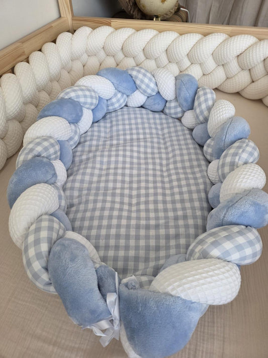 Cocon blanc doudou bleu et vichy bleu