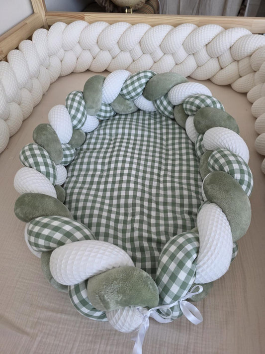 Cocon blanc doudou jade et vichy vert