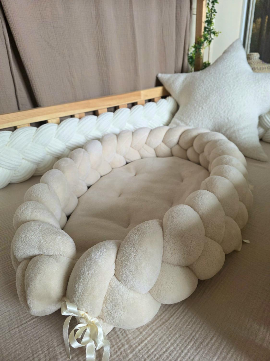Cocon doudou beige