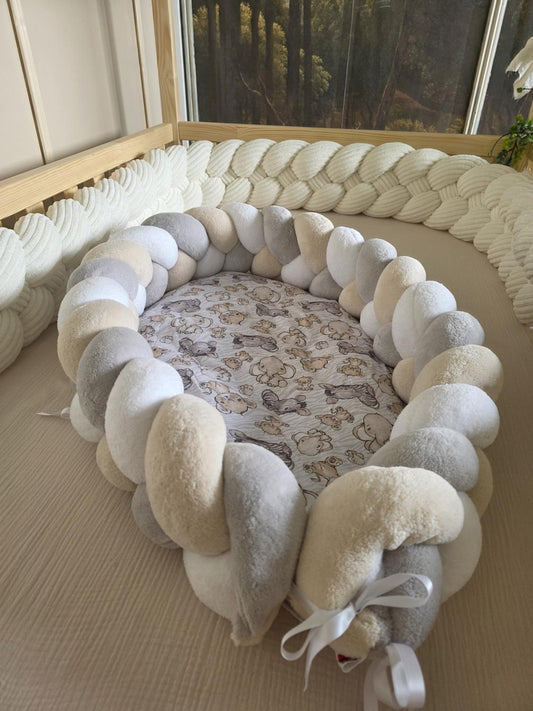 Cocon doudou blanc gris beige et éléphant