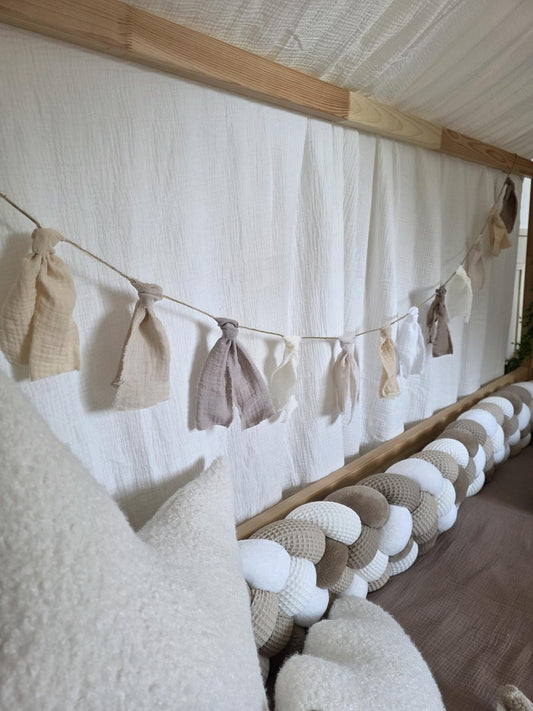 Guirlande jute et pompons - couleurs au choix