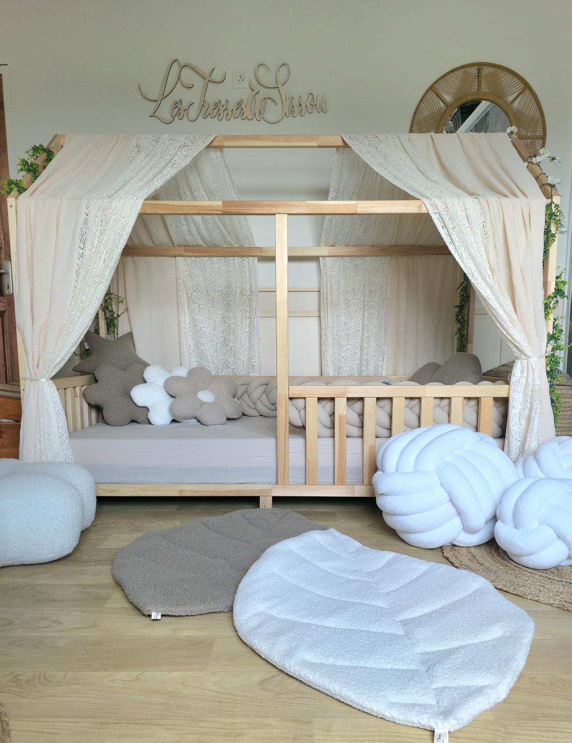 Ciel de lit cabane Modèle A NON cousu crème et dentelle