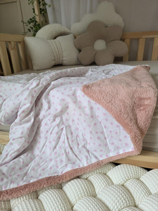 Petite couverture fleurs rose et Fourrure rose