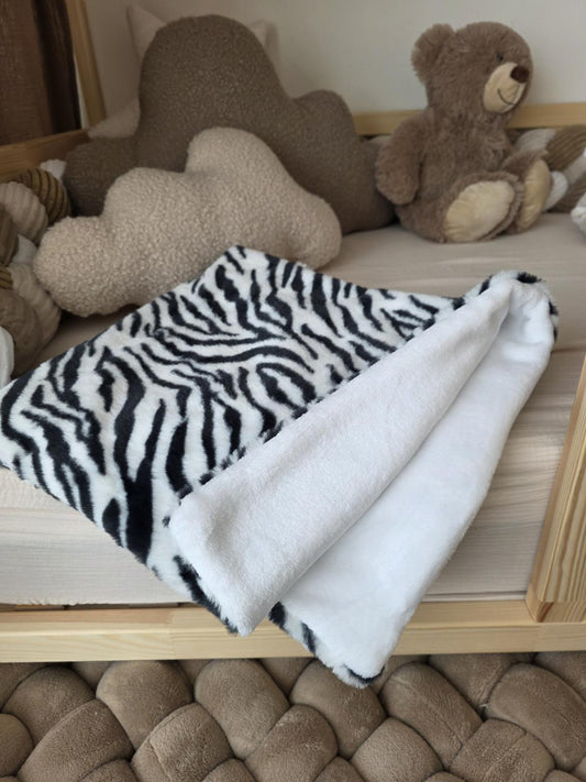 Petite couverture ultra douce zèbre