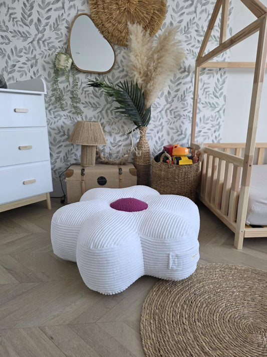 Pouf en forme de fleur taille XXL côtelé blanc cœur fushia