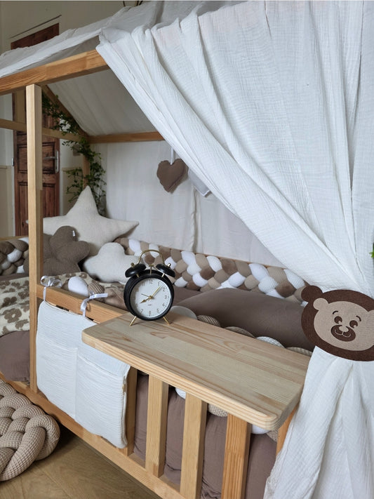 Table nuit pour lit cabane