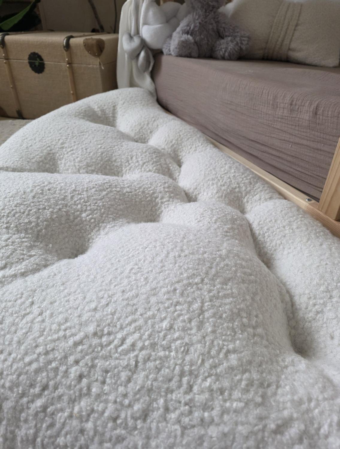 Tapis demi lune bouclette écru