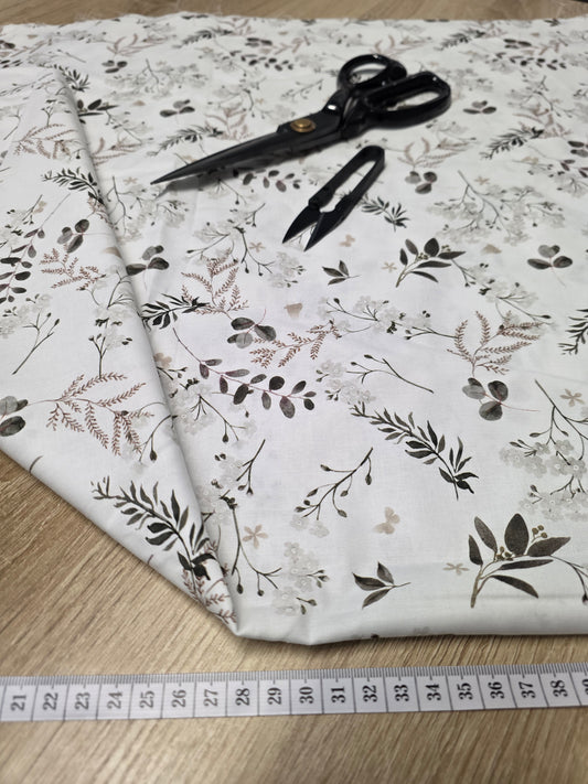 Tissu en coton - Popeline de coton - motif Fleurs d'hiver