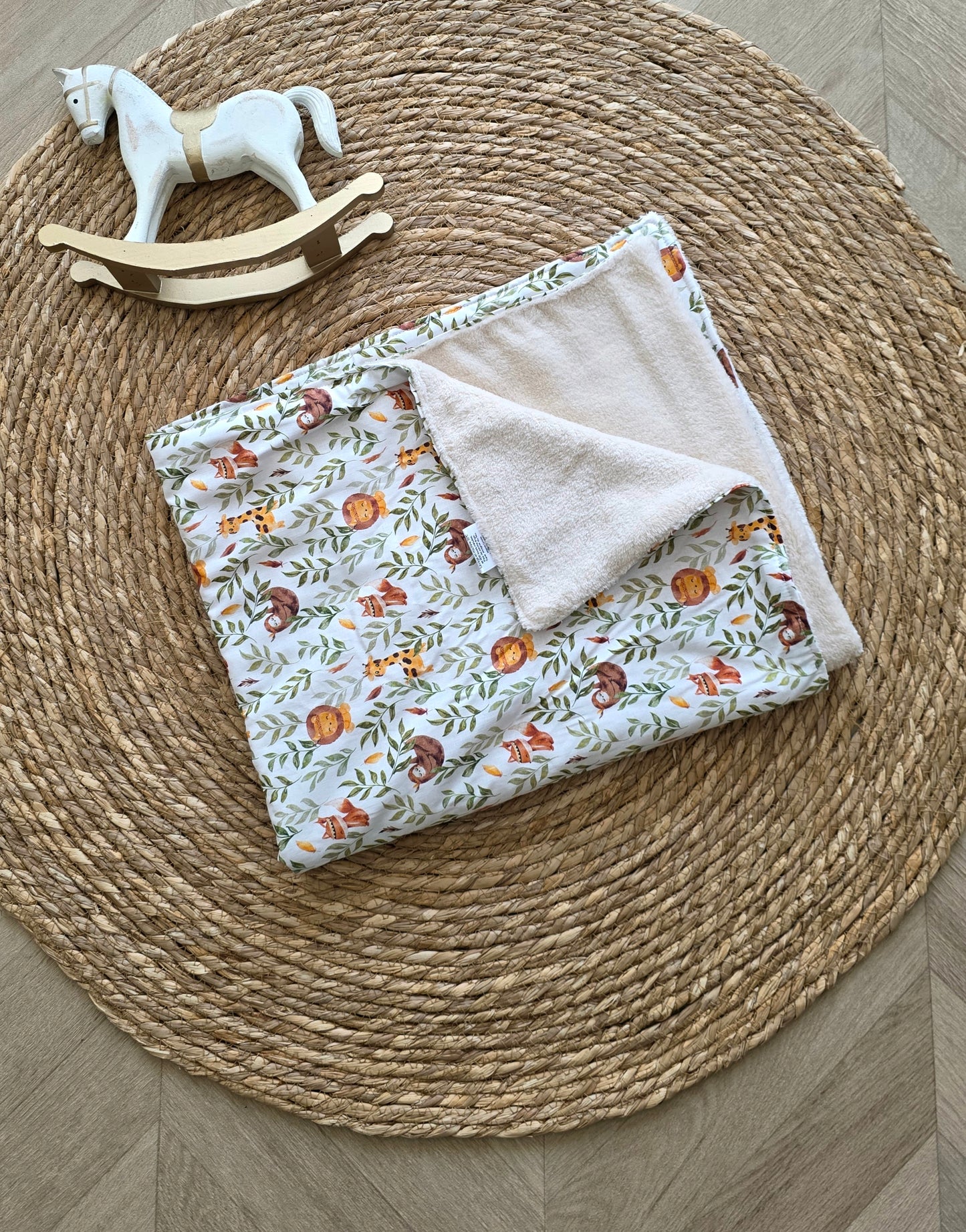 Couverture 75x75cm fine Lion et doudou beige