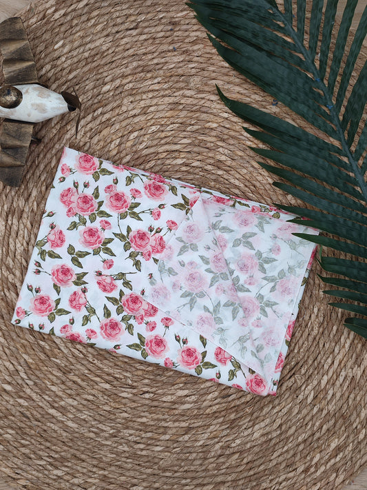 Tissu en coton - Popeline de coton - Motif Fleurs plaquettes
