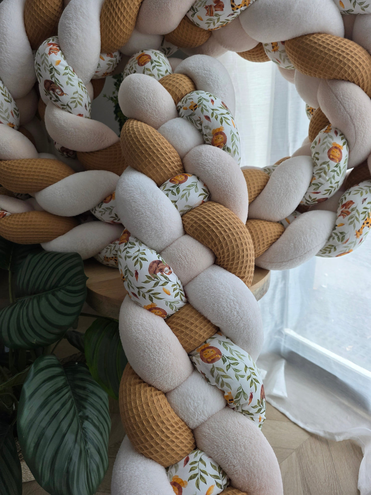 Tresse de lit 4 brins 510cm camel doudou écru beige et lion