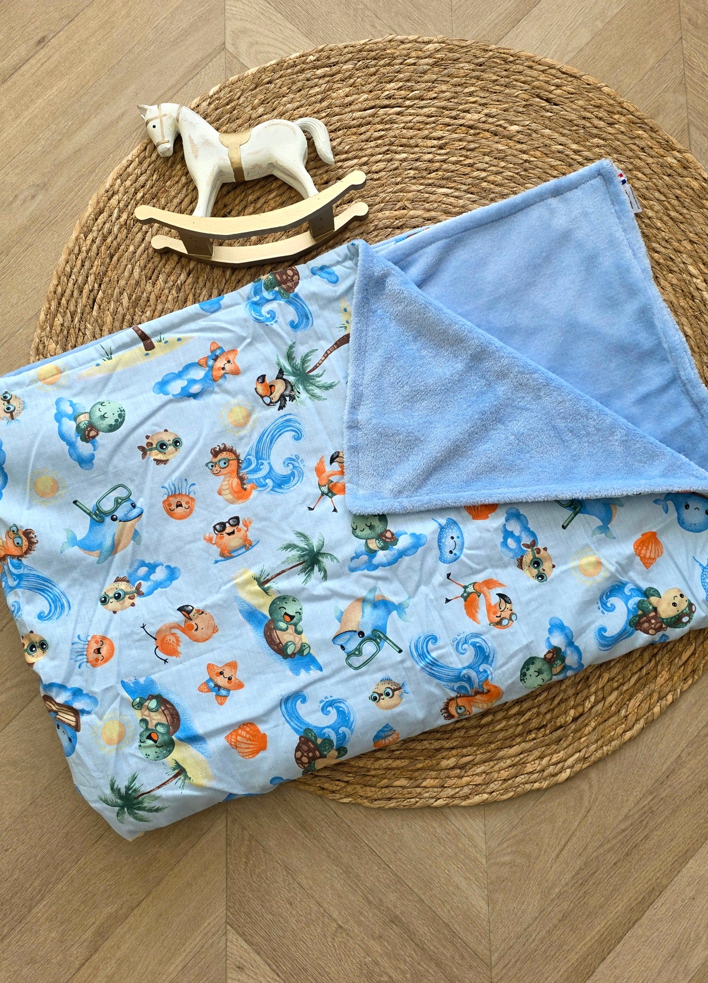 Couverture 100x140cm fine animaux marin et doudou bleu