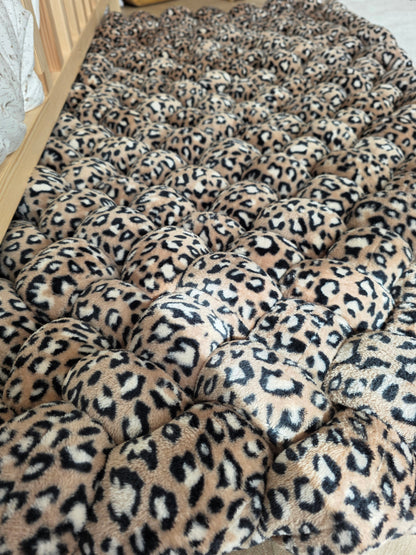 Tapis tressé 120x60cm doudou léopard