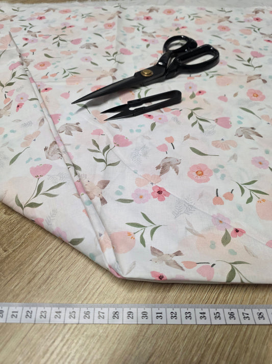 Tissu en coton - Popeline de coton - Motif Birdy