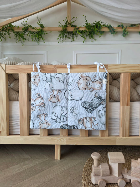 Range doudou animaux à rayures