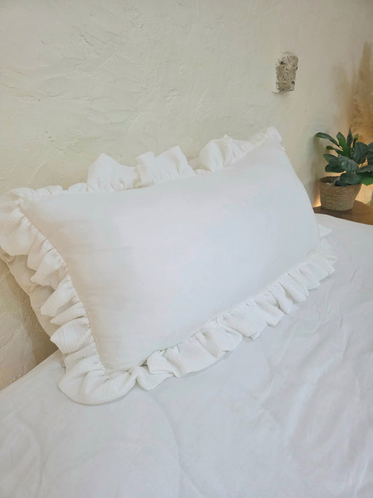Coussin épais à froufrous - couleur au choix