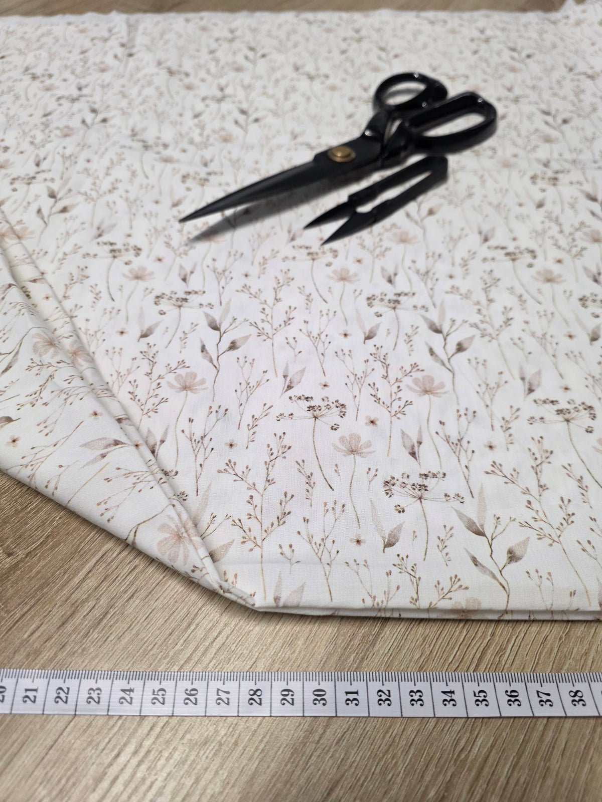 Tissu en coton - Popeline de coton - motif Fleurs de lin