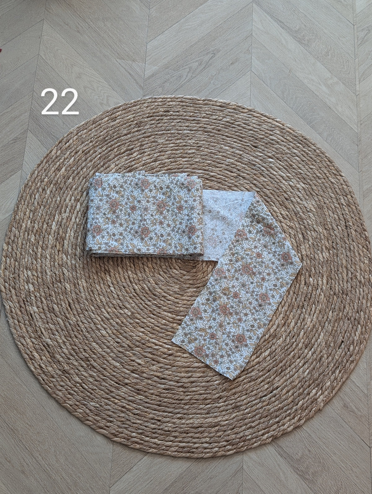 Chute de rouleau de tissus - N°22
