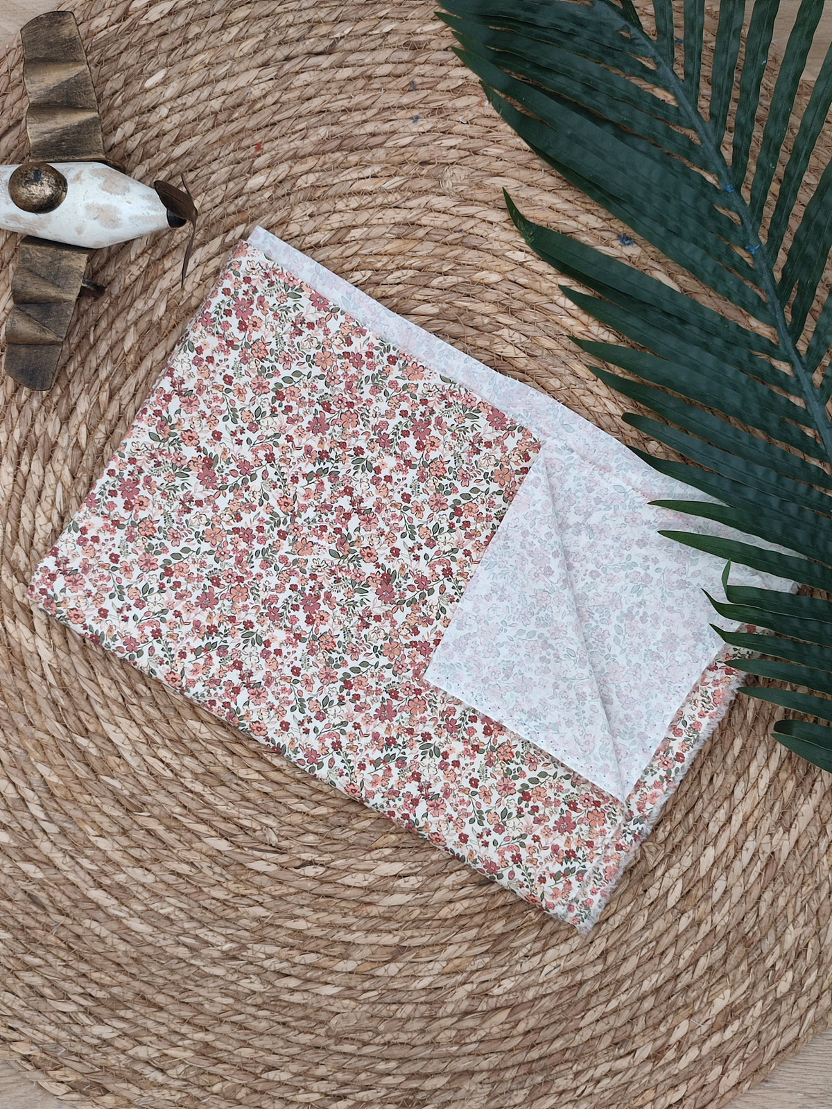 Tissu en coton - Popeline de coton - Motif  Fleurs Liberty