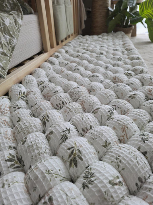 Tapis tressé 160x50cm nid d'abeille fleurs d'hiver