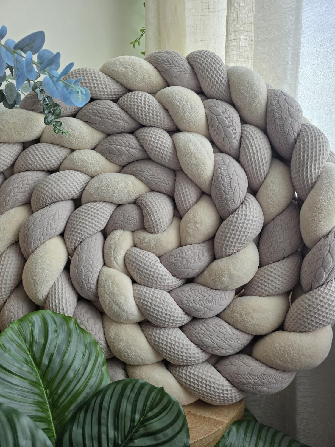 Tresse de lit 3 brins beige nid d'abeille doudou et tricot 6,1m