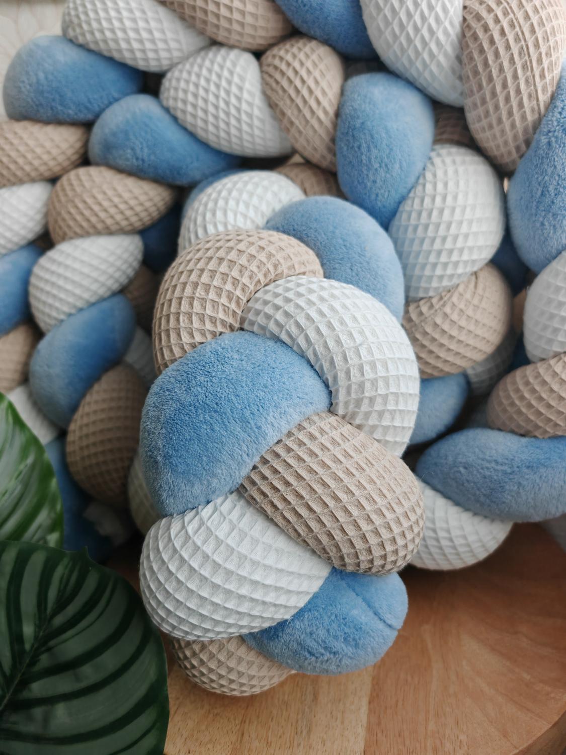 Tresse de lit 3 brins blanc beige et doudou bleu 3m