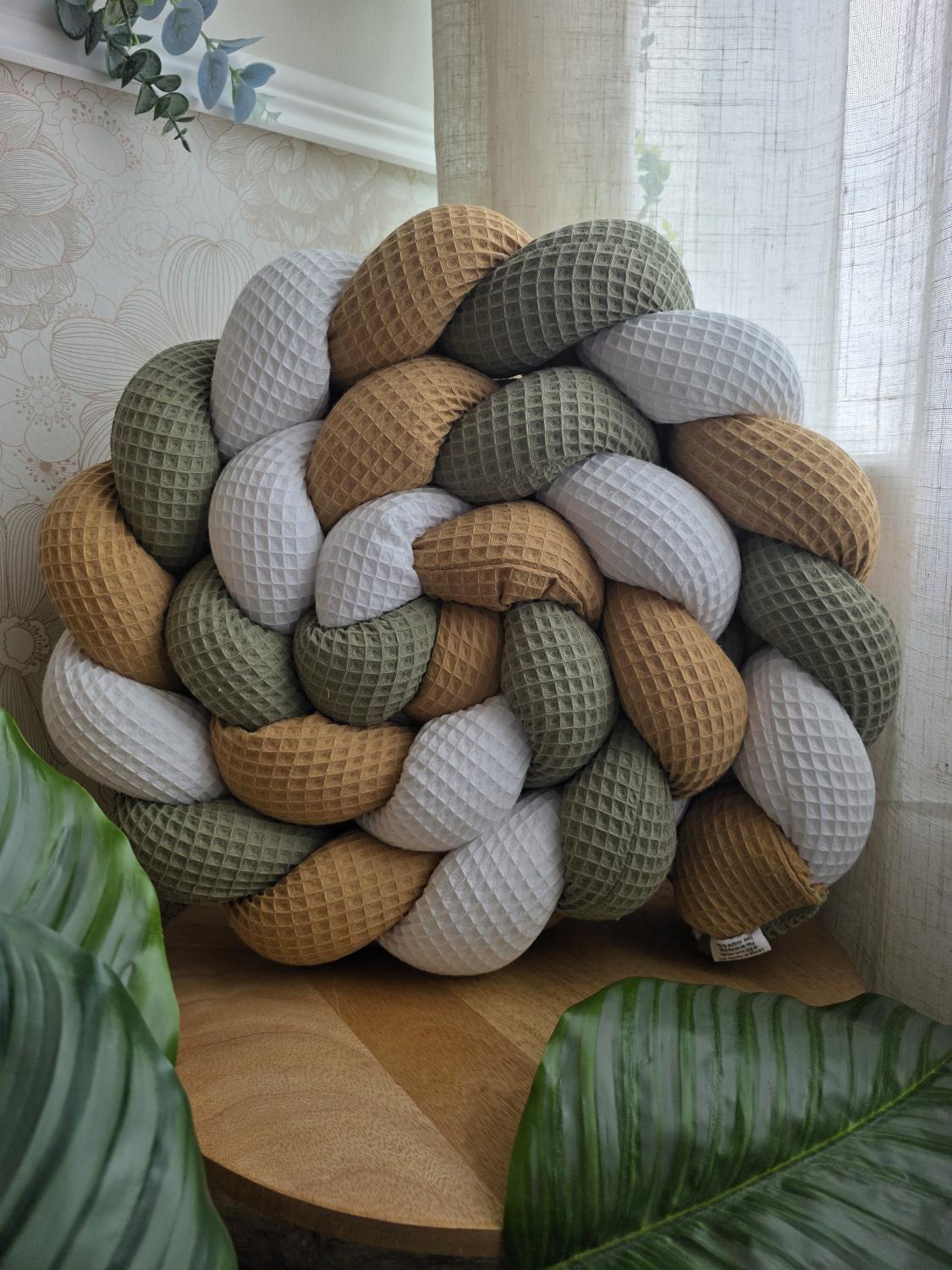 Tresse de lit 3 brins blanc camel et olive 2m