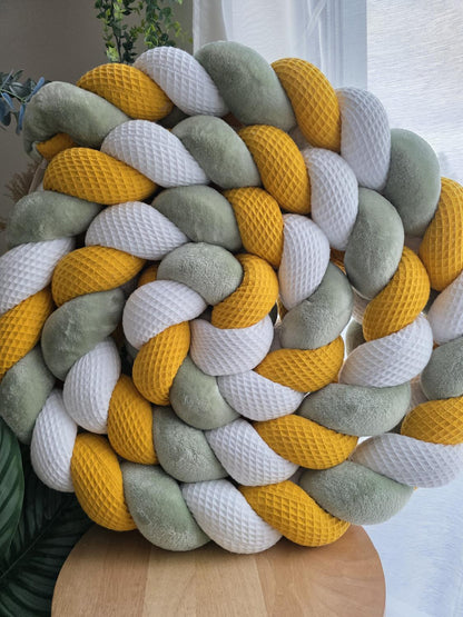 Tresse de lit 3 brins blanc moutarde et doudou jade 4.6m