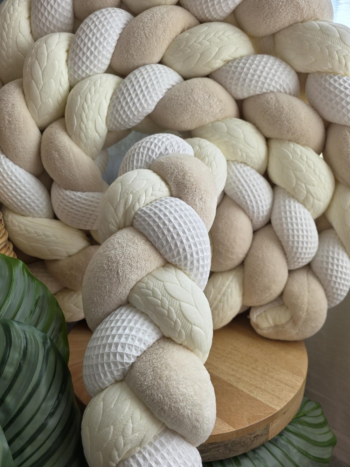 Tresse de lit 3 brins blanc tricot écru et doudou beige 4.2m