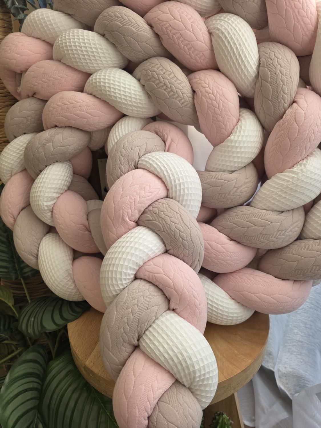 Tresse de lit 3 brins blanc tricot sable et rose 4.6m