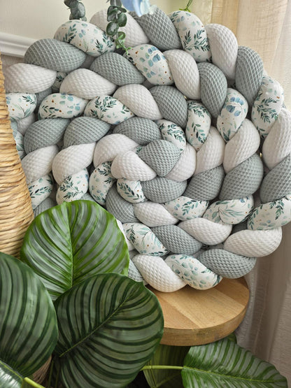 Tresse de lit 3 brins blanc vert d'eau et eucalyptus foncé 4.6m