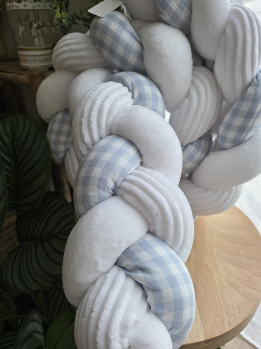 Tresse de lit 3 brins doudou blanc côtelé blanc et vichy bleu 2m
