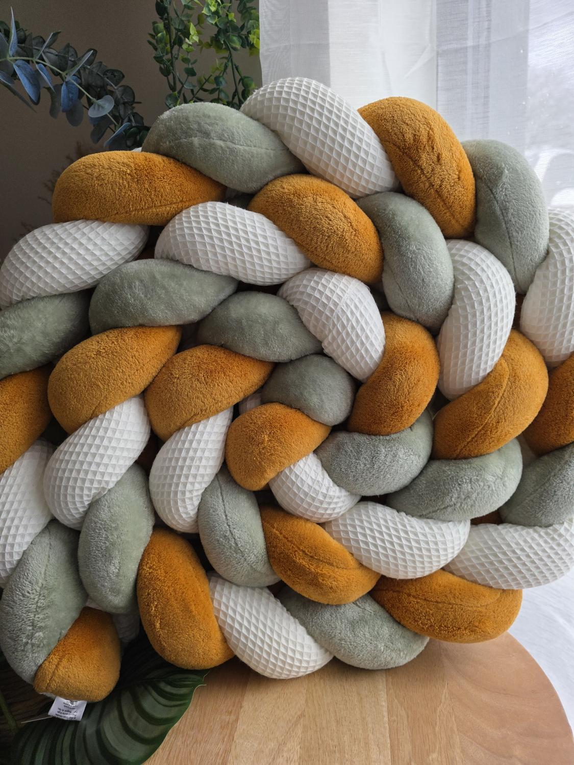 Tresse de lit 3 brins écru doudou moutarde et jade 3.6m
